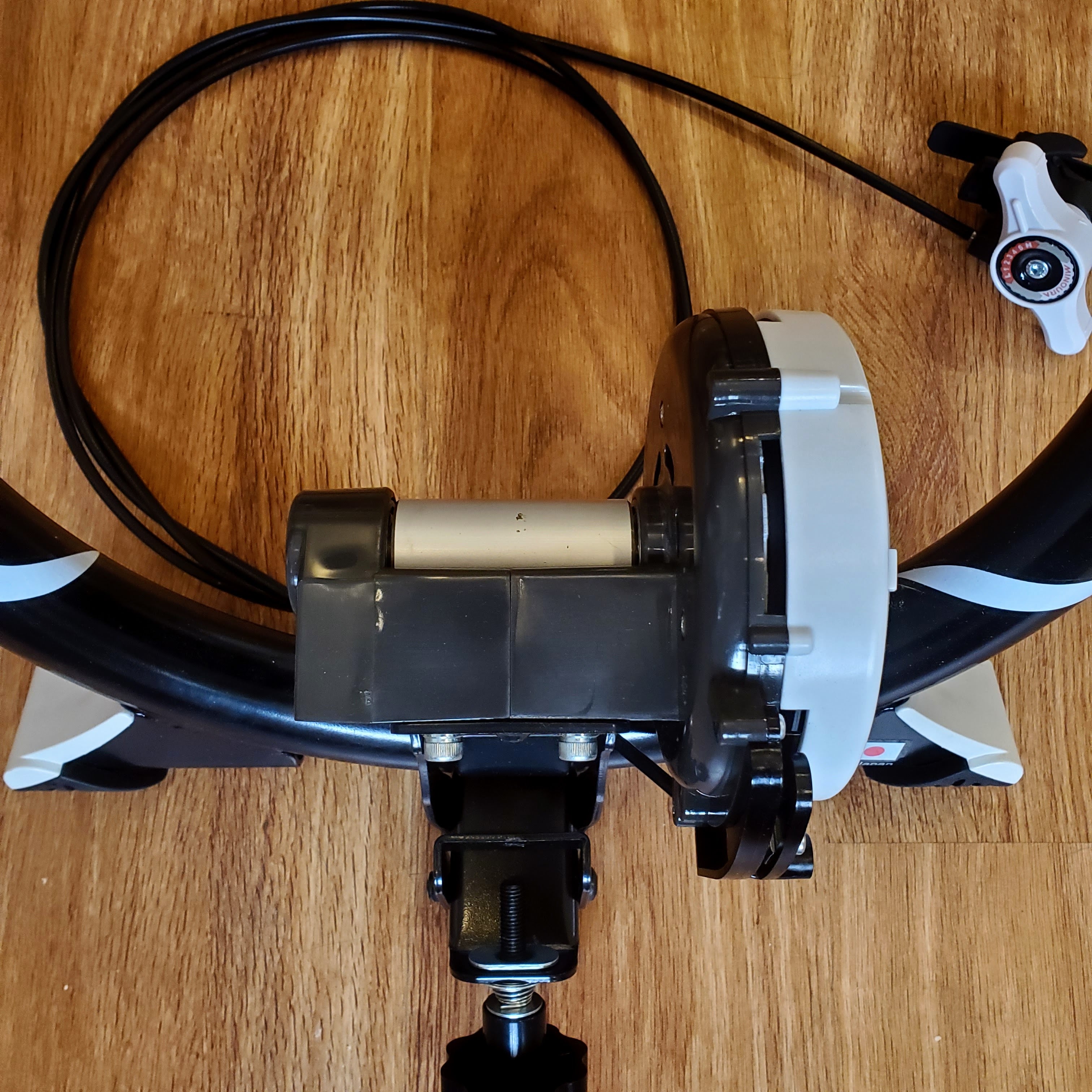 Open Box Minoura Magride-60R Magnetic Trainer w-Remote