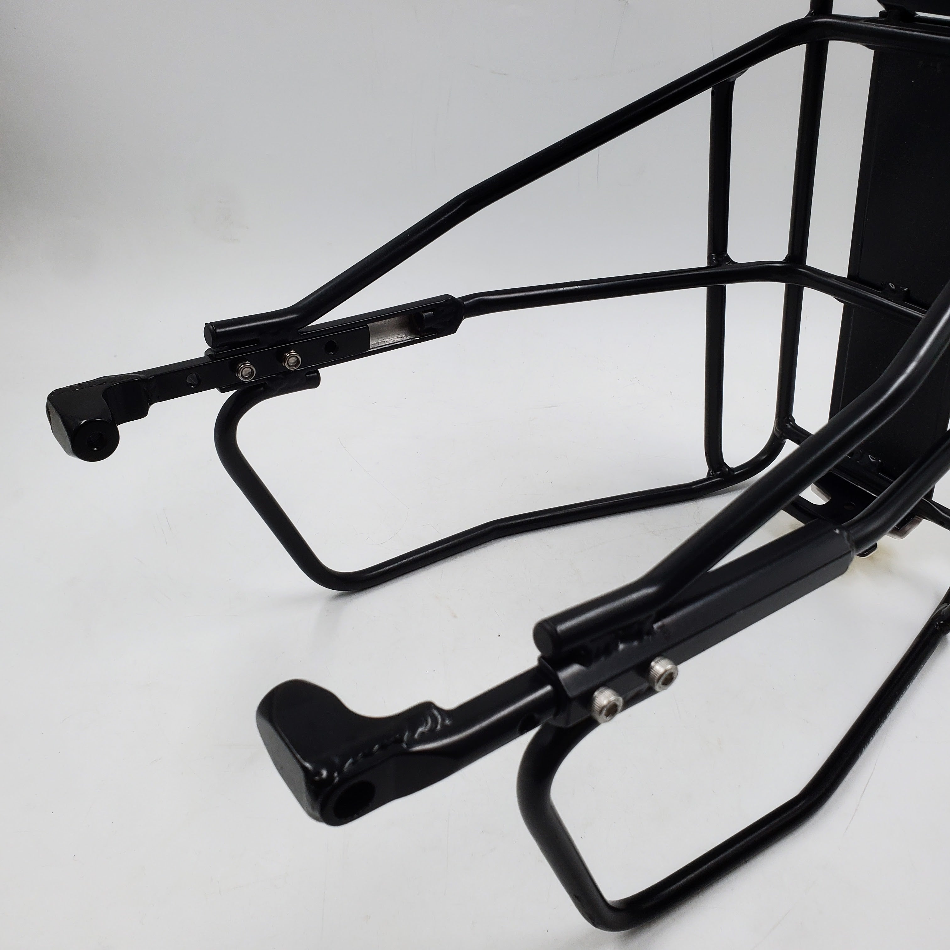 Open Box Topeak TA2151B Uni Super Tourist DX w Disc Mount, No Mounting Gear - 0
