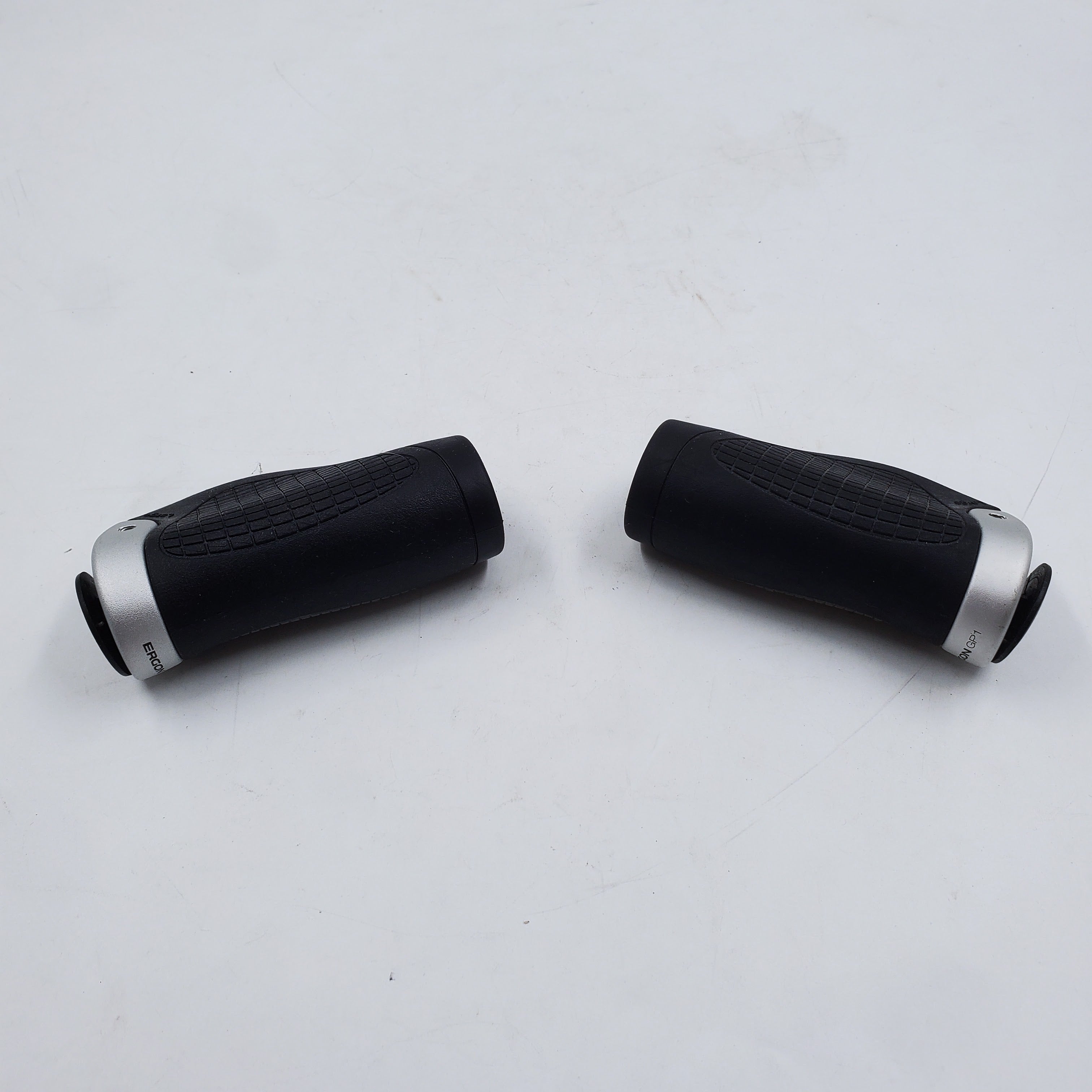 Open Box Ergon GP1 Gripshift Grips Large - 0