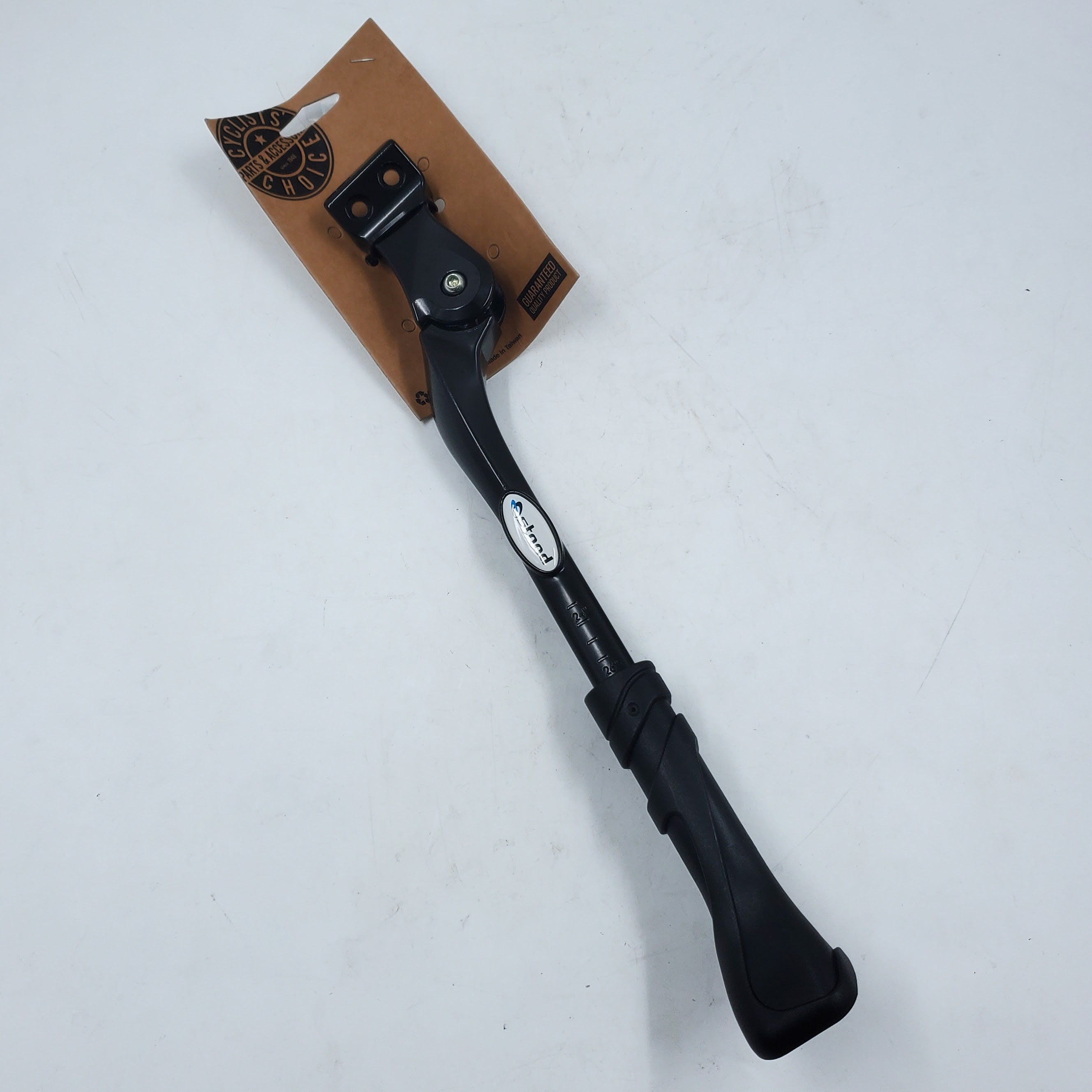 CD-177B 18mm Rear Mount Kickstand 24-29" Black