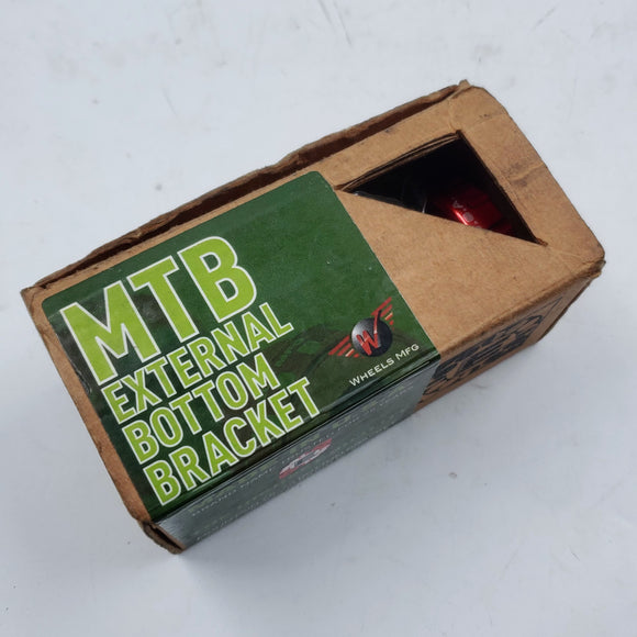 Open Box Wheels Manufacturing Threaded BB-MTB-2 ABEC 3 Bottom Bracket w/Steel Bearings Red