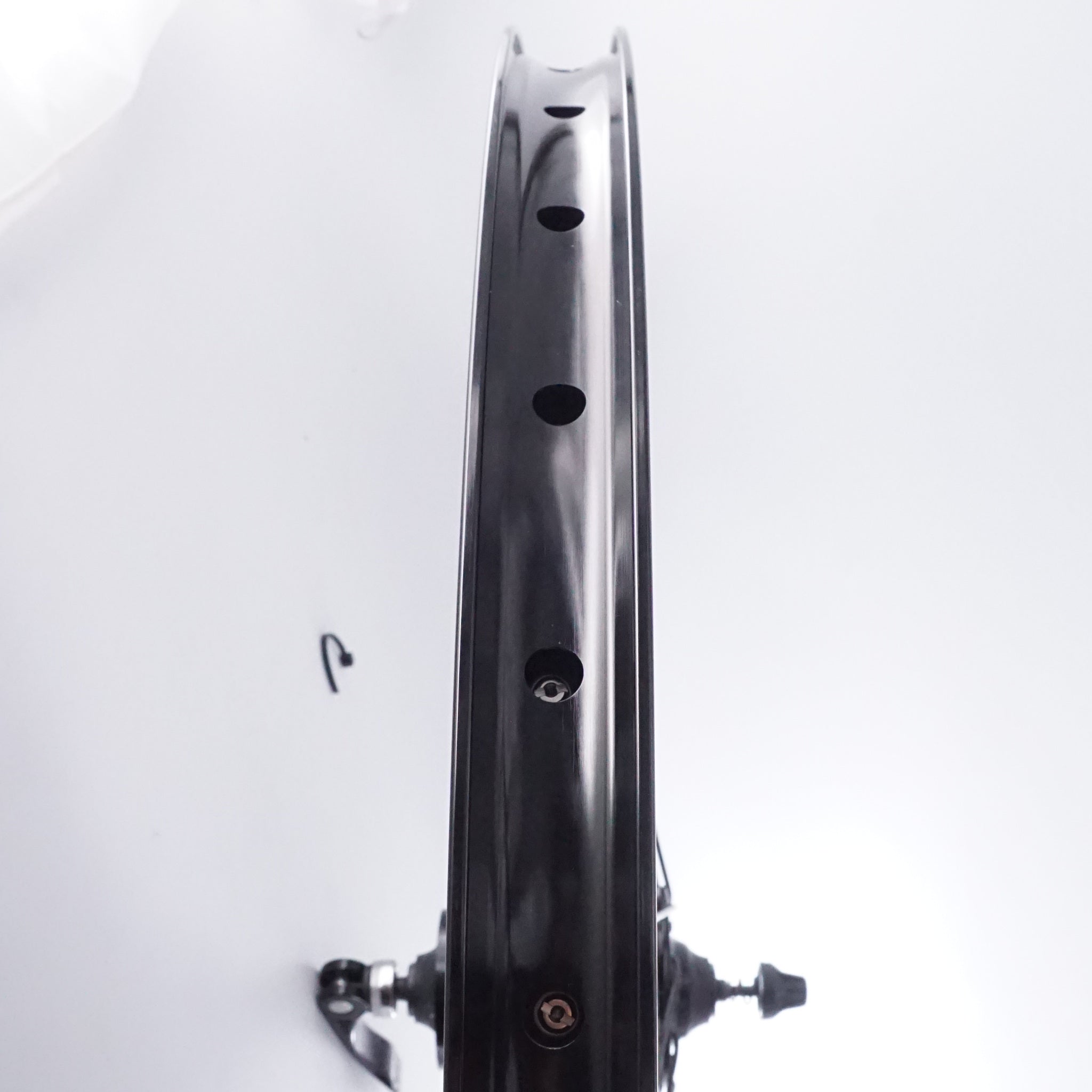 Sun Ringle MTX33 / Shimano 26" Black Alloy Disc Wheelset