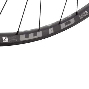 WTB KOM Trail TCS i30 29 15x100 TA Front 12x142 TA Rear XD Driver Tubeless 6-Bolt Wheelset WTB