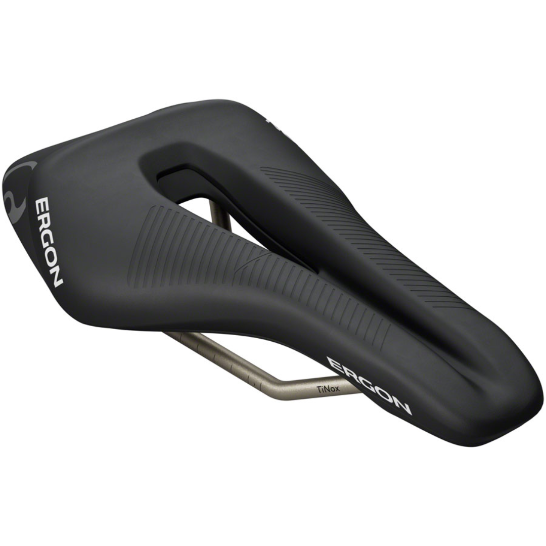 Ergon SR Tri Men's Mid Saddle Black | The Bikesmiths