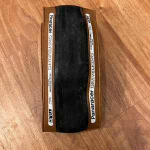 A photo of our Panaracer GravelKing Brown Wall SLICK 27.5x1.90" Tubeless Tire.