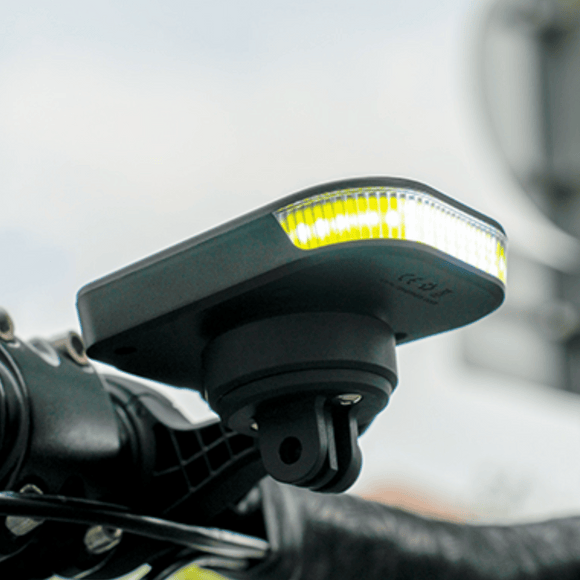 RAVEMEN FR300 Eye-Catching Daytime Running Safety Head Light