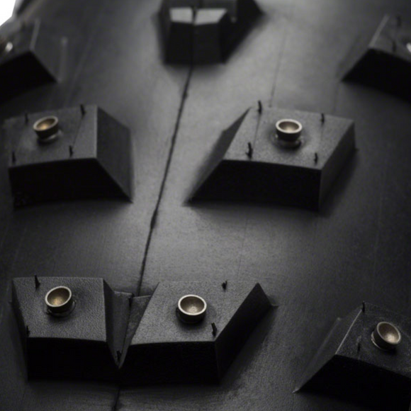 45NRTH Wrathchild Tire - 27.5x 4.5 Tubeless Folding 120 TPI 252 XL Concave Carbide Studs