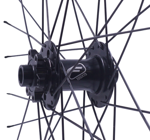 29" Black WTB ST i23 Disc Thru Axle Tubeless Front Wheel - The Bikesmiths