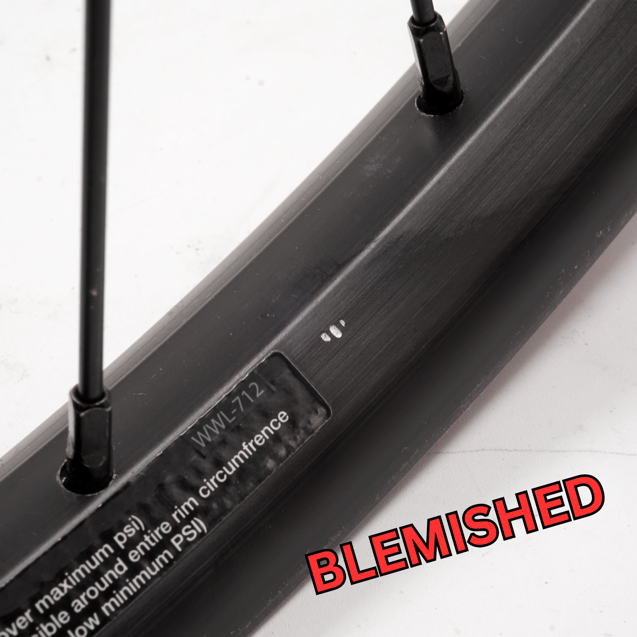 Open Box WTB Shimano STi23 26-inch 9x100 QR Front Tubeless Disc