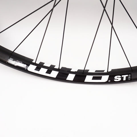 Image of WTB 29-inch ST TCS 2.0 i35 FRONT 15x110 TA MT Bike 29ER Tubeless Ready Black Wheel
