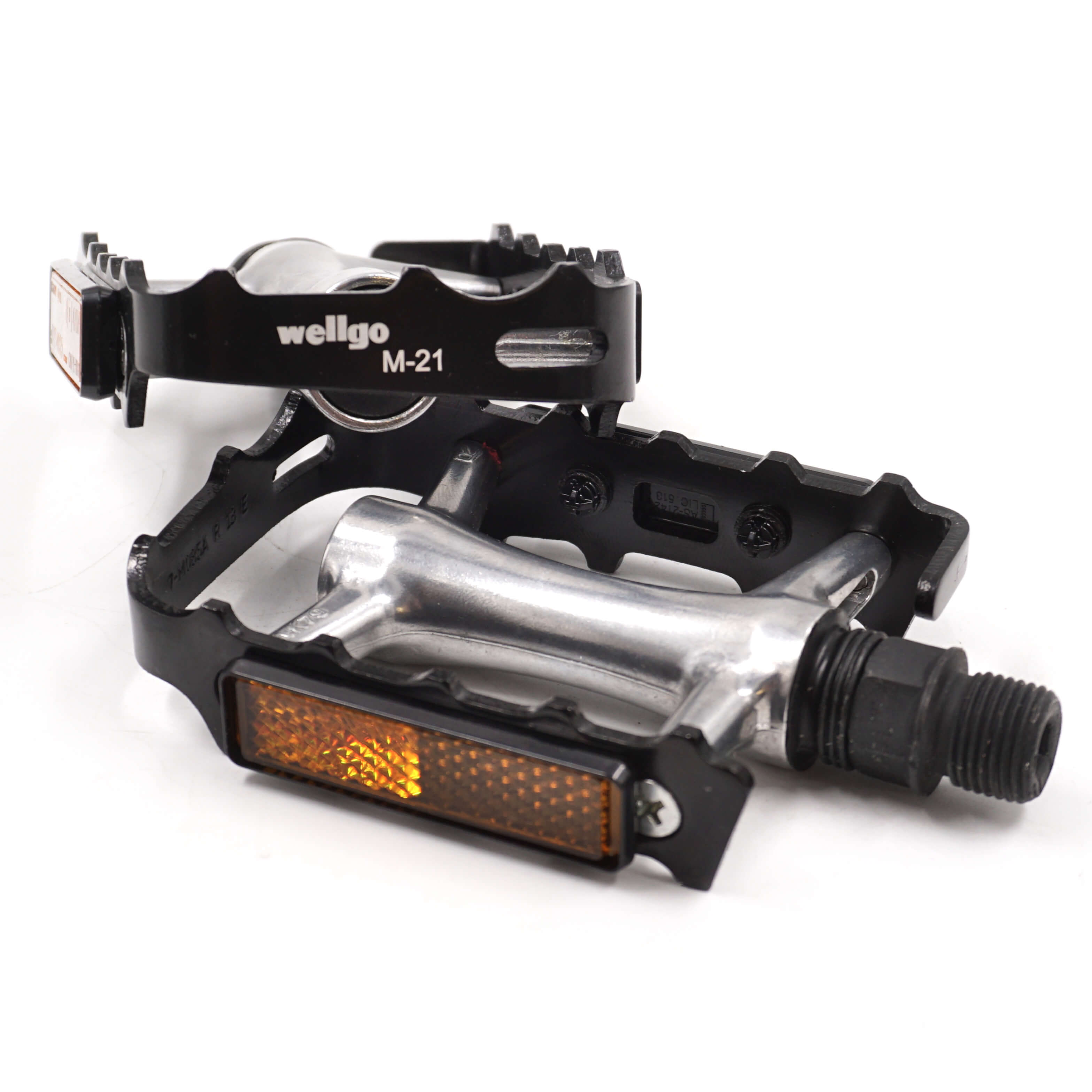 PEDALE VTT ALU NEWTON NOIR CAGE ALU NOIR 9-16 ROULEMENT DU (PAIRE) - Sport PEDALE VTT ALU NEWTON NOIR CAGE ALU NOIR 9-16 ROULEMENT DU (PAIRE) - Sport