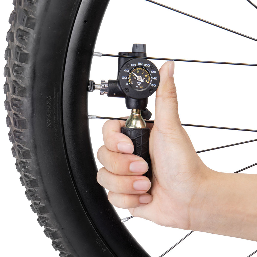 Co2 bike pump hot sale with pressure gauge