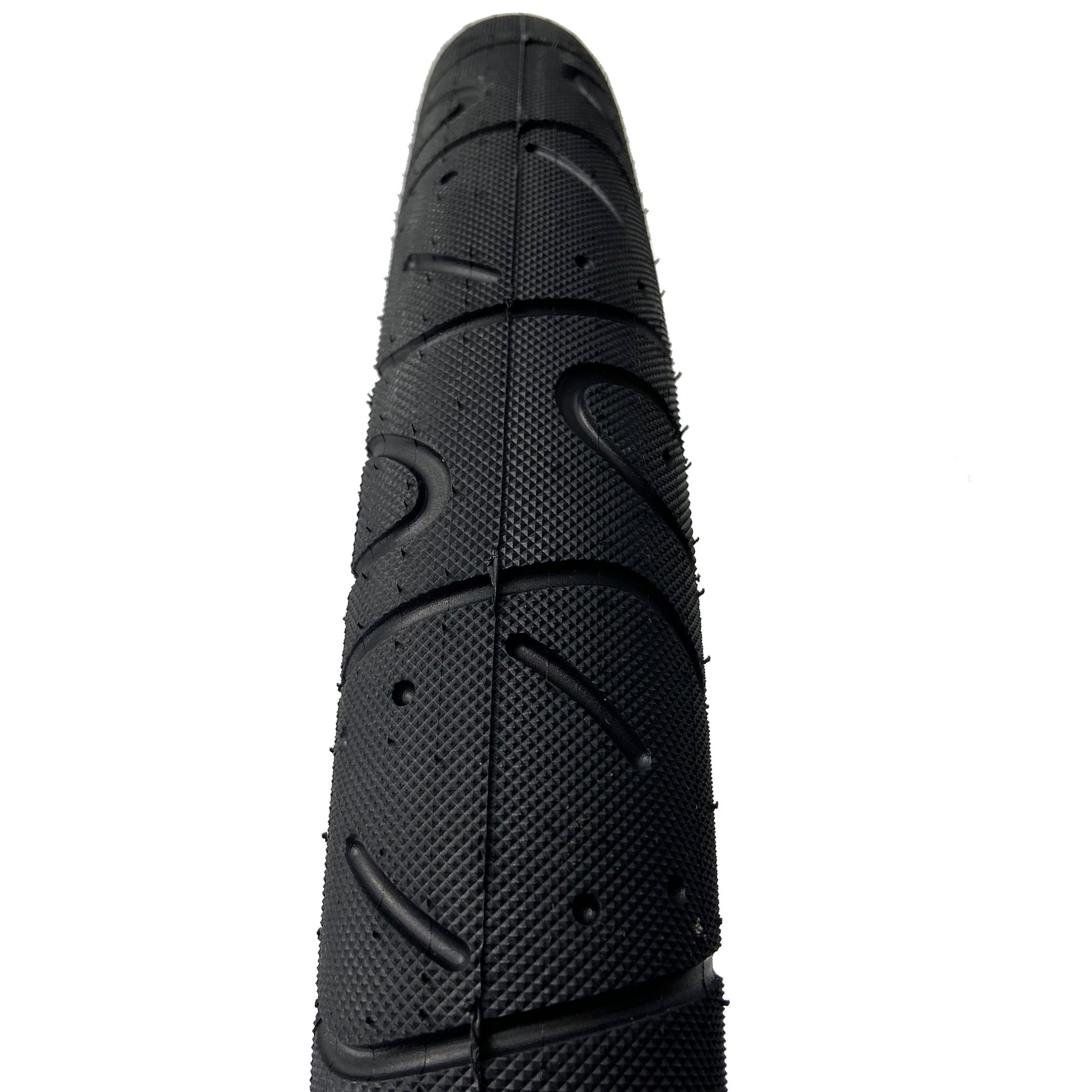 Top view of the Maxxis Hookwork tire showing the tread pattern.