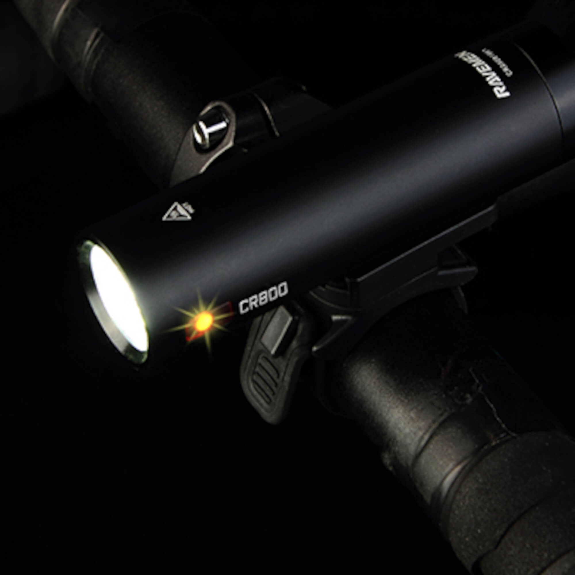 Ravemen LS-CT03 CR800/TR30M 800 Lumens / 30 L USB Lightset - The Bikesmiths