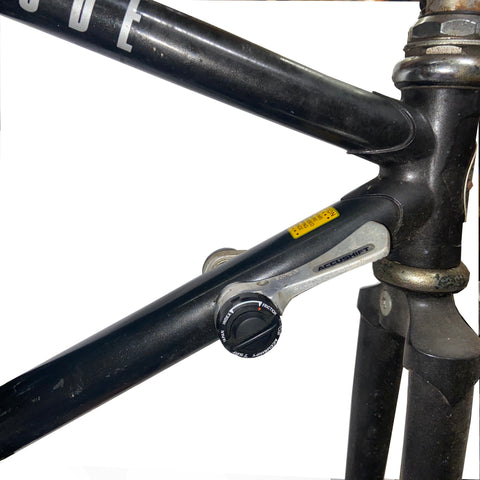 Image of Sunrace SP131 Downtube Cable Stop Set