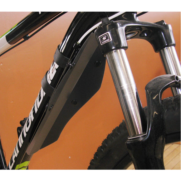 Axiom Mountain Bike Clip-On Fender - TheBikesmiths