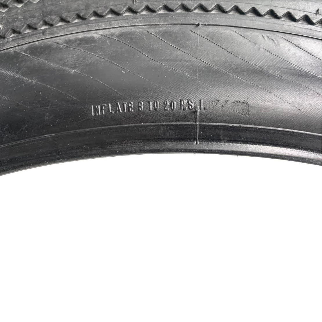 Vee ZigZag 26x4.00 Fat Bike Tire | The Bikesmiths